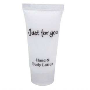 Hotel Complimentary | Just for You hand- en bodylotion
